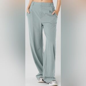 ALO Yoga Pursuit Trouser Pant Cosmic Grey Size Medium